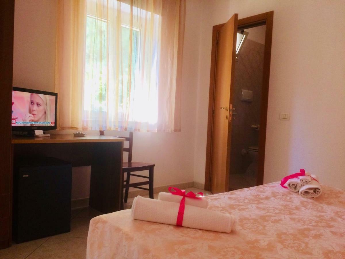 Azienda Agricola B&B Macchiaria Βιέστε Εξωτερικό φωτογραφία